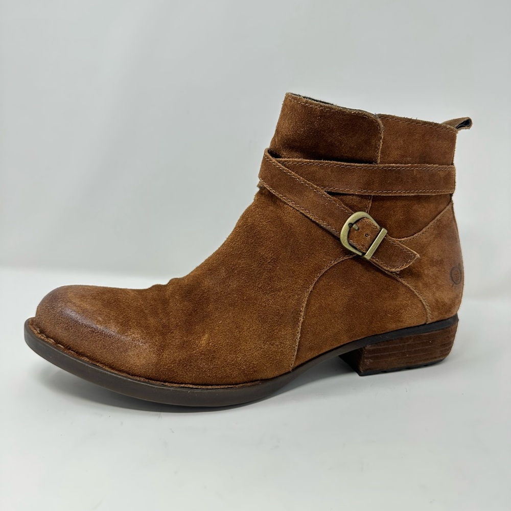 BORN FAYWOOD Women's Size 9.5 M Rust/Tobacco Distressed Suede Ankle Boot